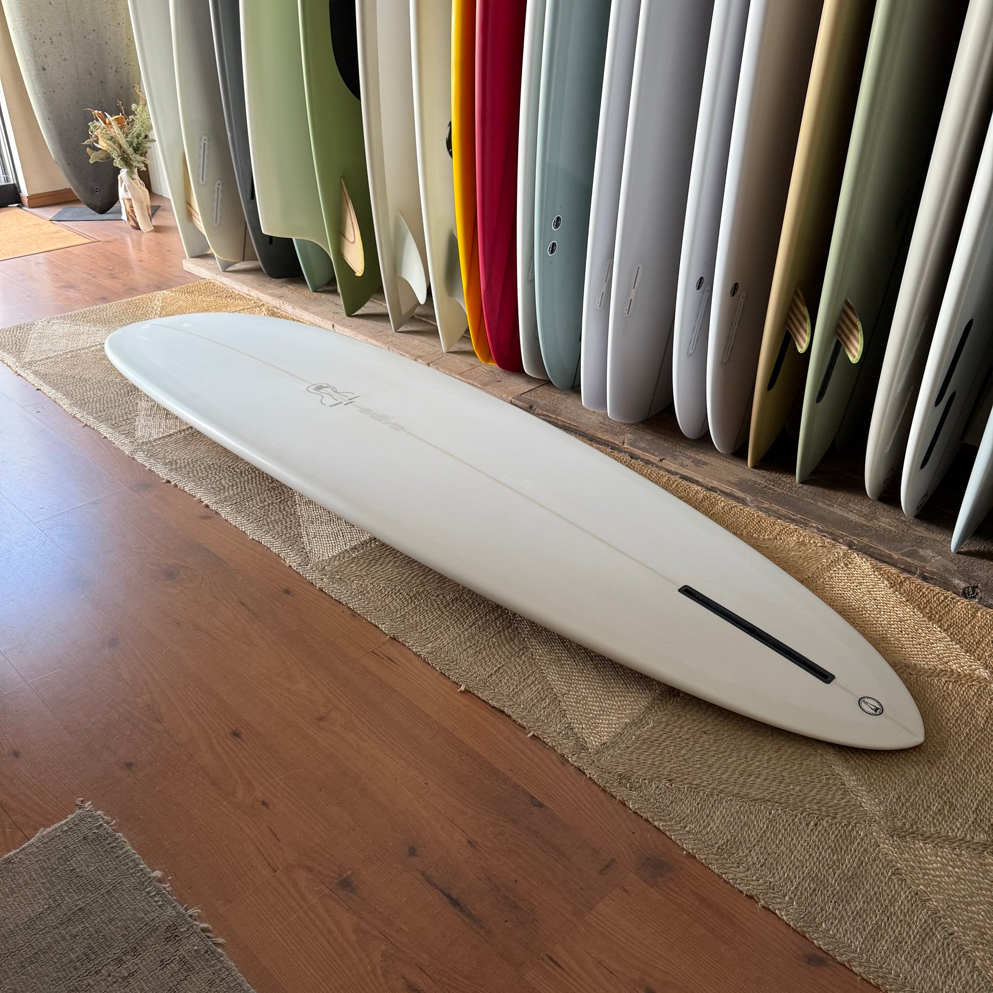 7’6” Todd Pinder Mid Pin Angelo resin Artwork