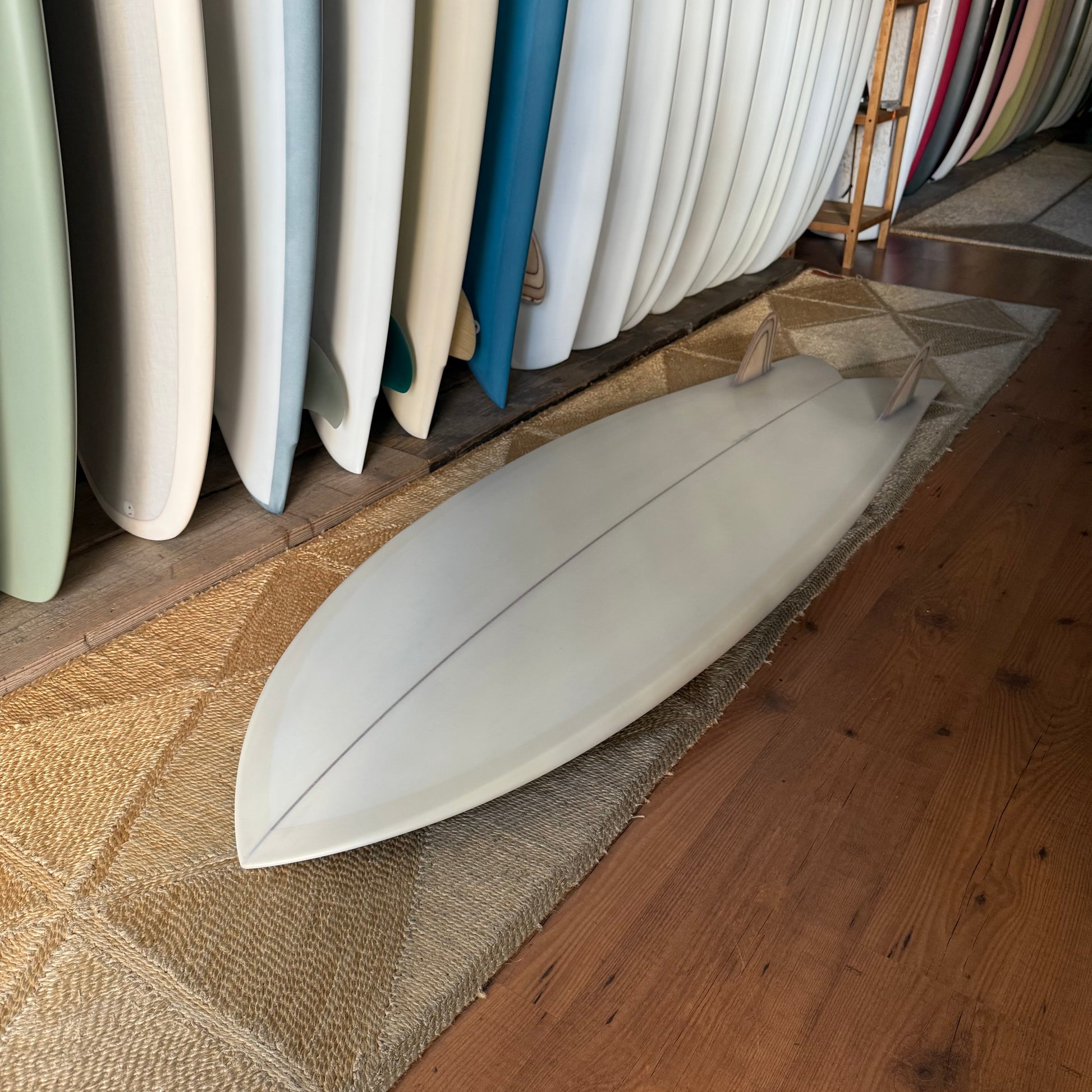 6’3” Mackie Designs Glass love fish