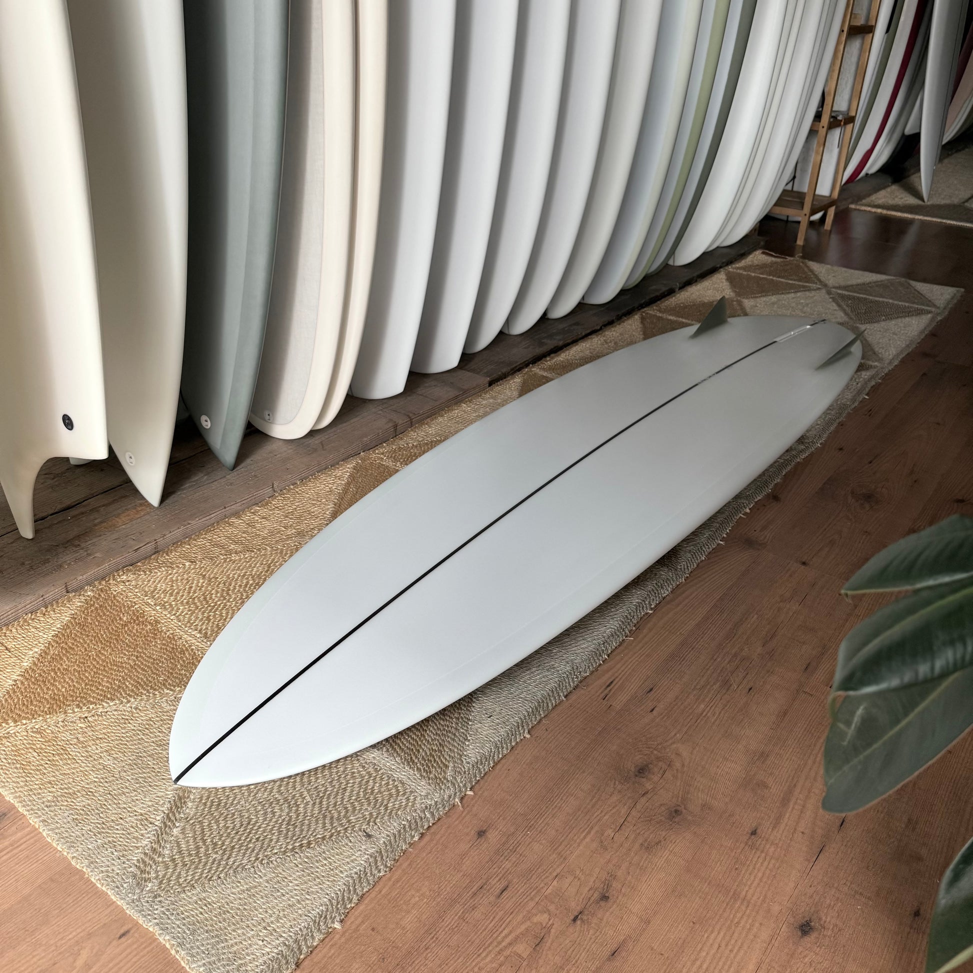 LOVEMACHINE SURFBOARDS 7'10" Thick Lizzy