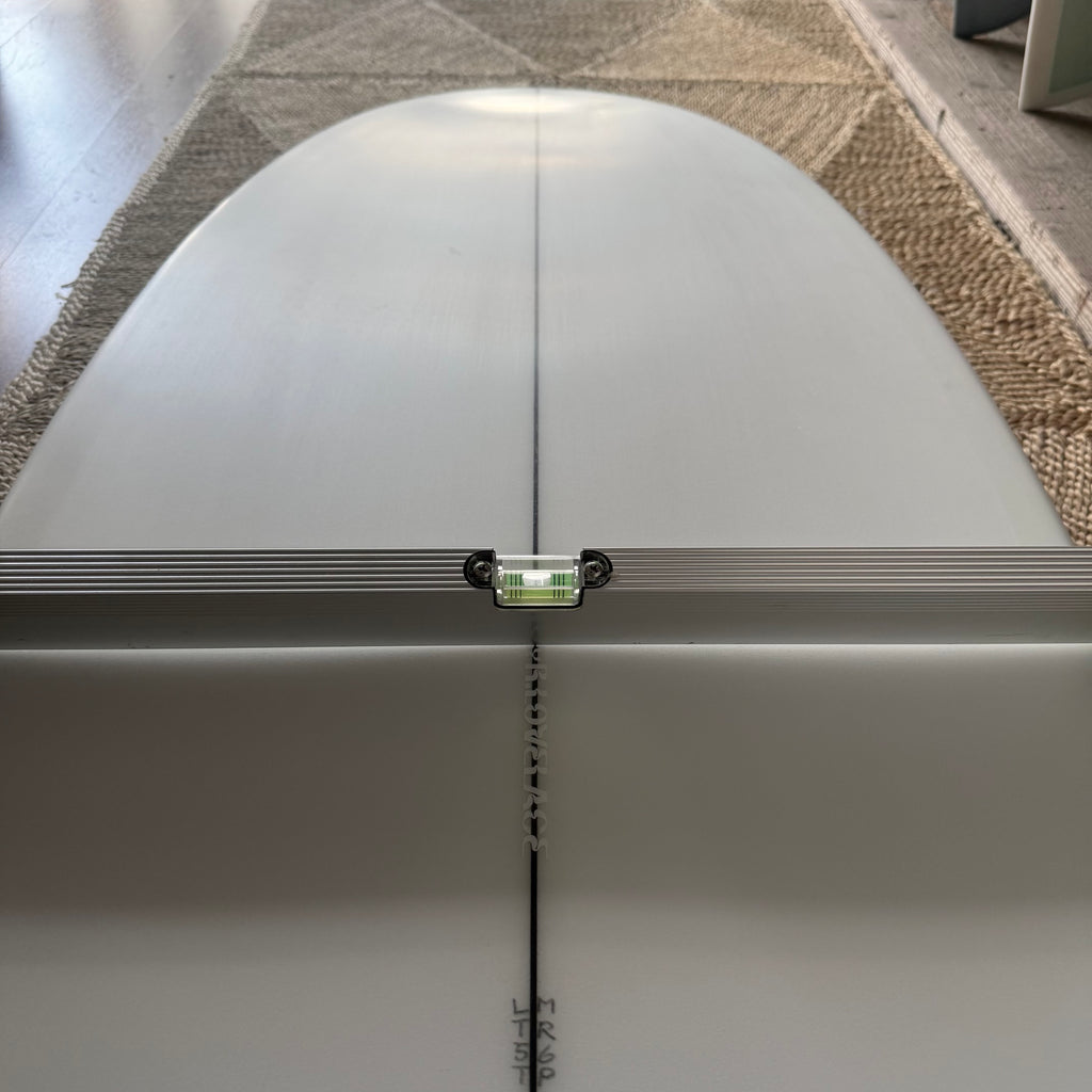5'6" LOVEMACHINE SURFBOARDS T.REV