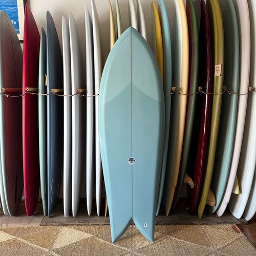 5'7" Mackie Designs Glass love side cut fish