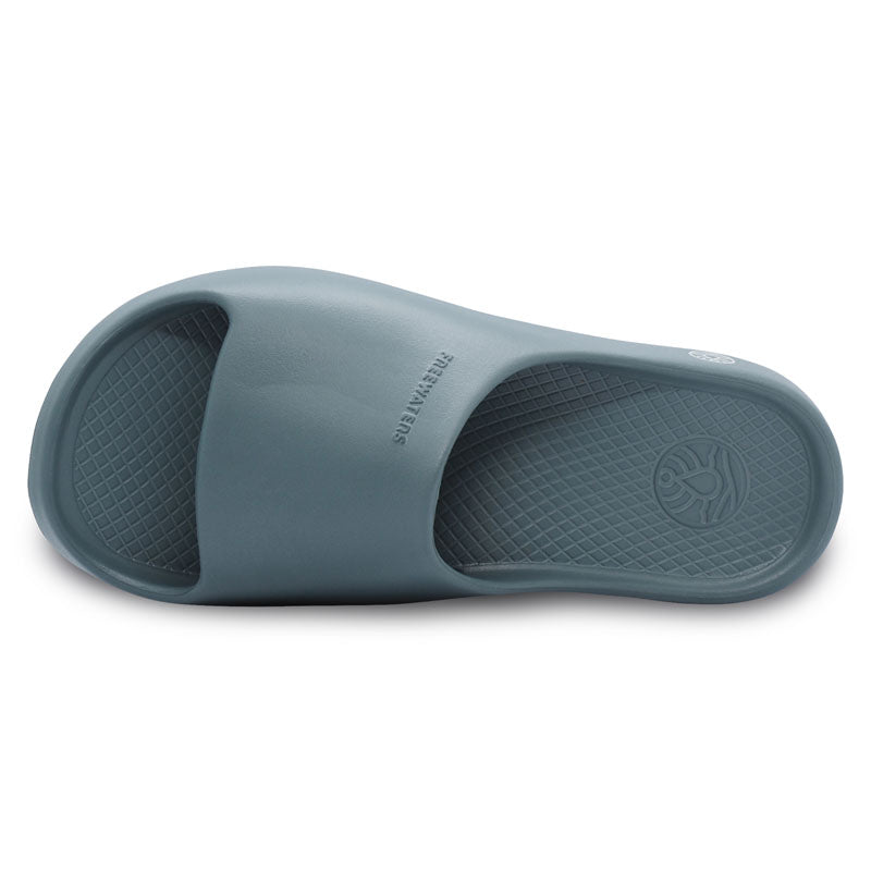 FREE-WATERS Cloud9 Slide