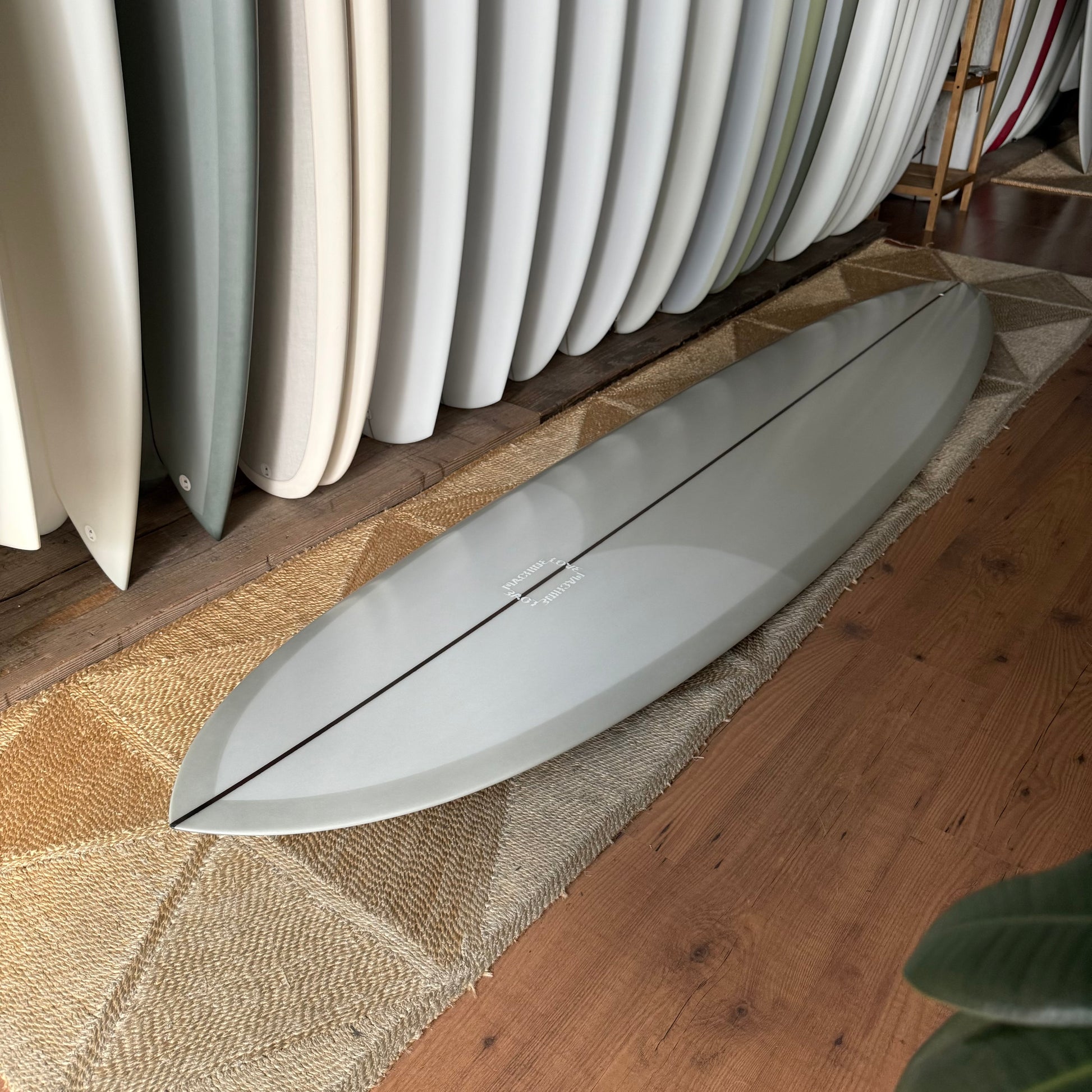 LOVEMACHINE SURFBOARDS 8'1" Evening Star