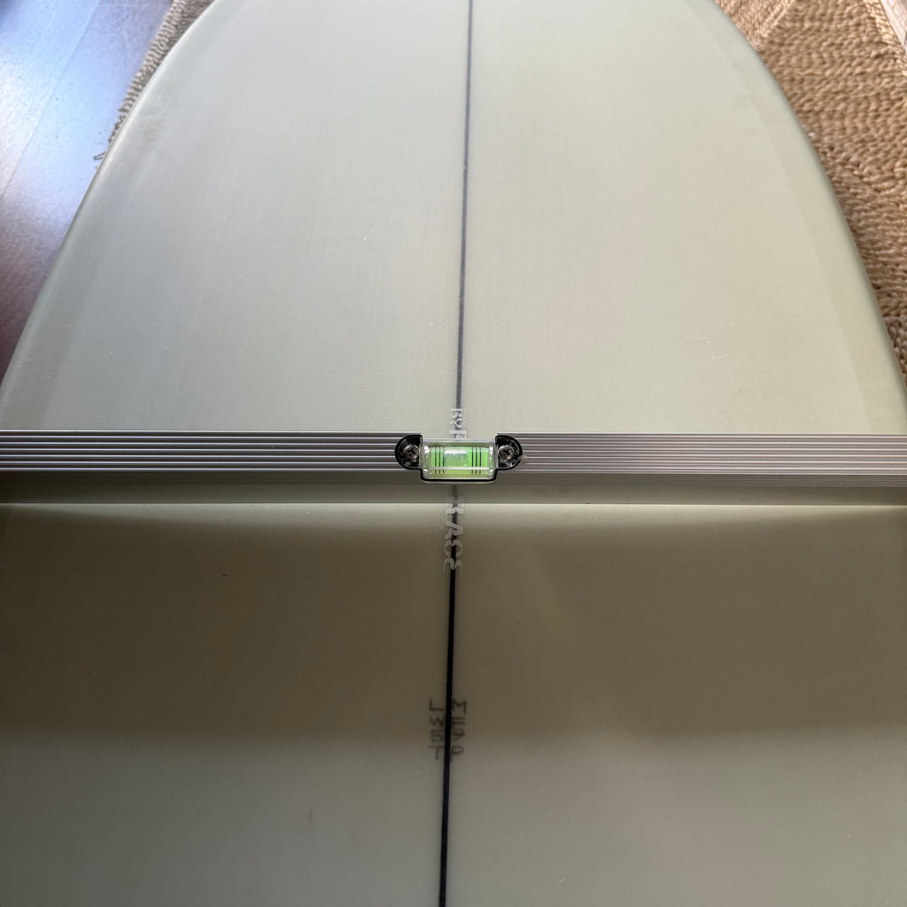 LOVEMACHINE SURFBOARDS 5’9” Wills Fish