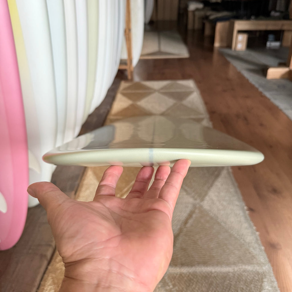 5'11” NEAT SURFBOARDS BOX