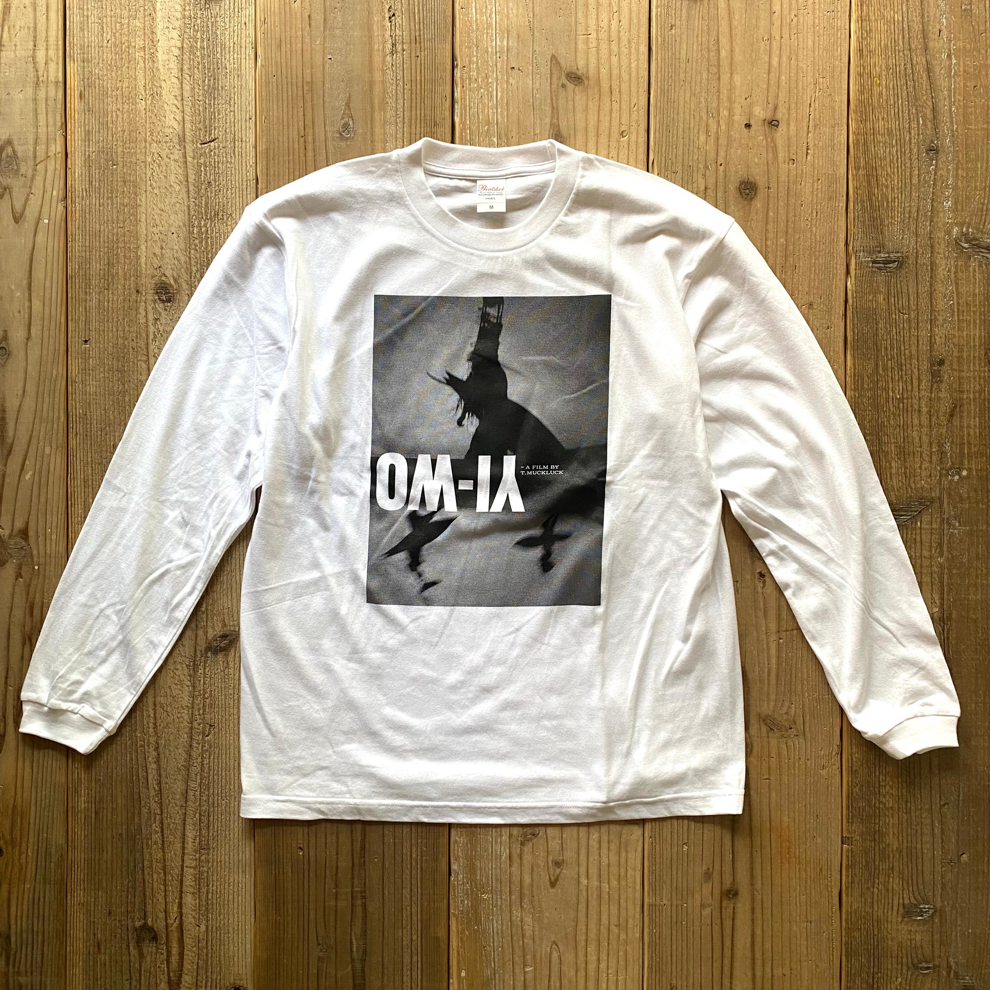 YI-WO T-shirt