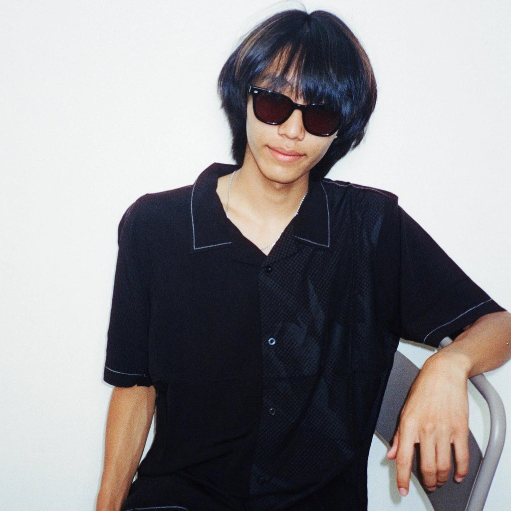 EPOKHE KINO Black Polished Black