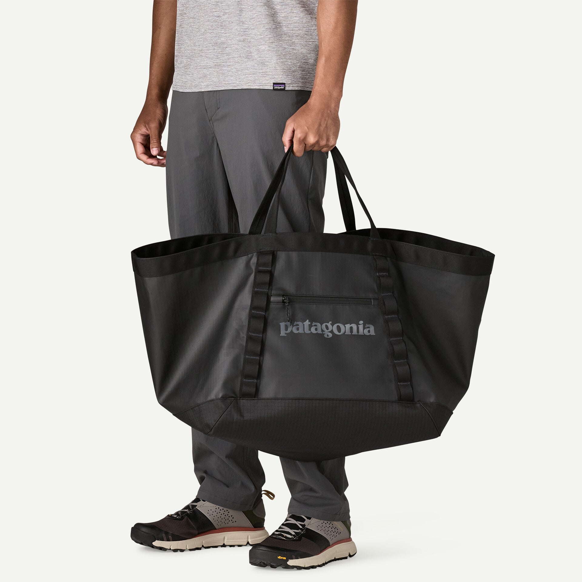 Patagonia ブラックホール・ギア・トート 61L