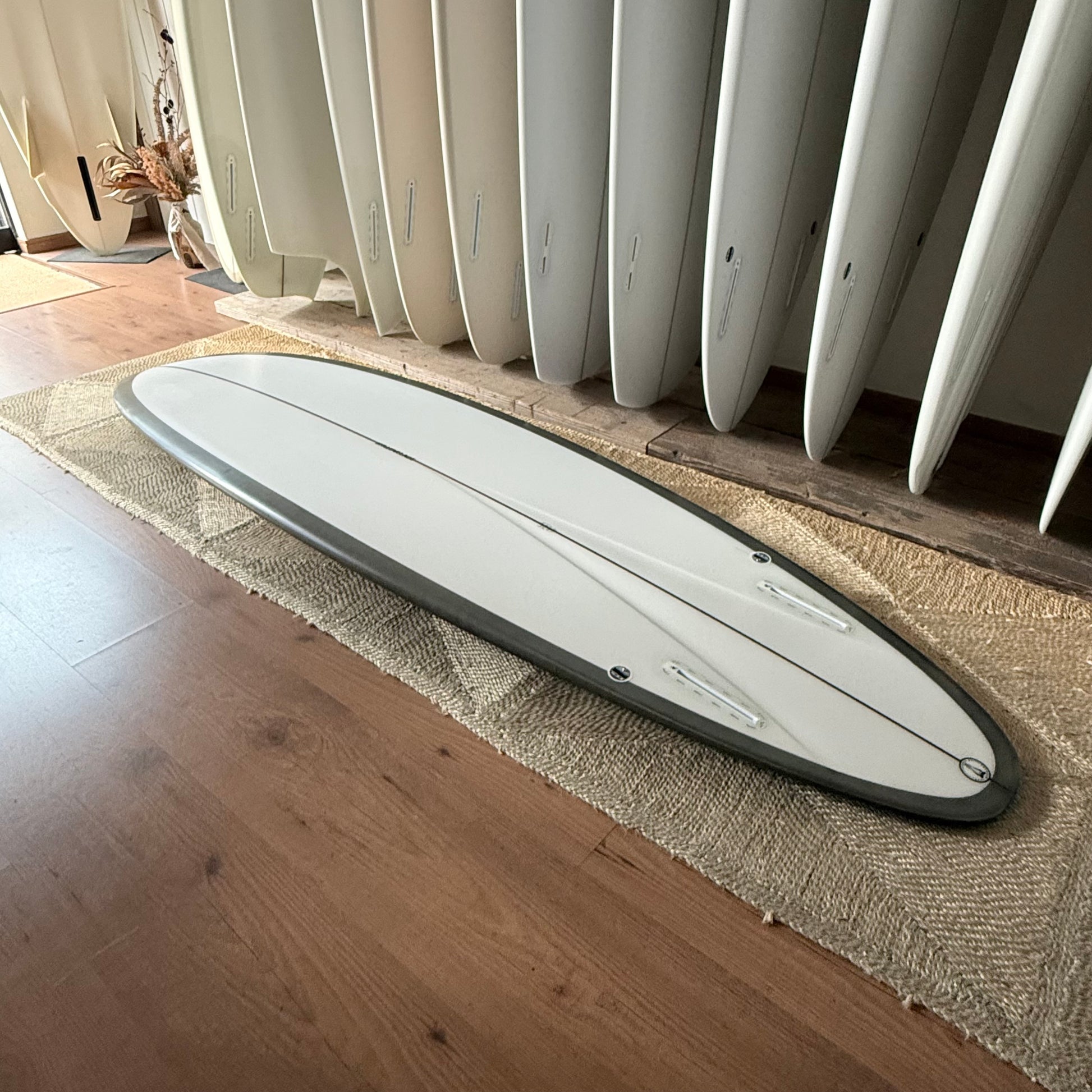 LOVEMACHINE SURFBOARDS 6'9" FM