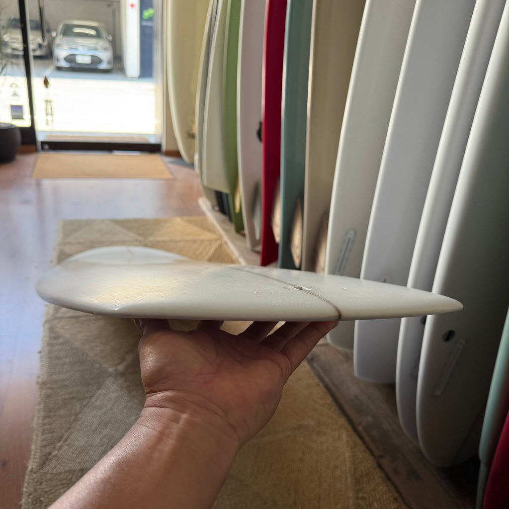 6’3” Mandala custom shapes VIMANA Twin Hybrid Hull 6’3”