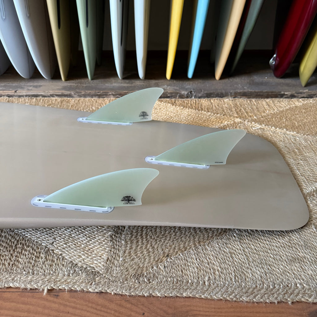 7’10” Mackie Designs Side cut round square flex tail