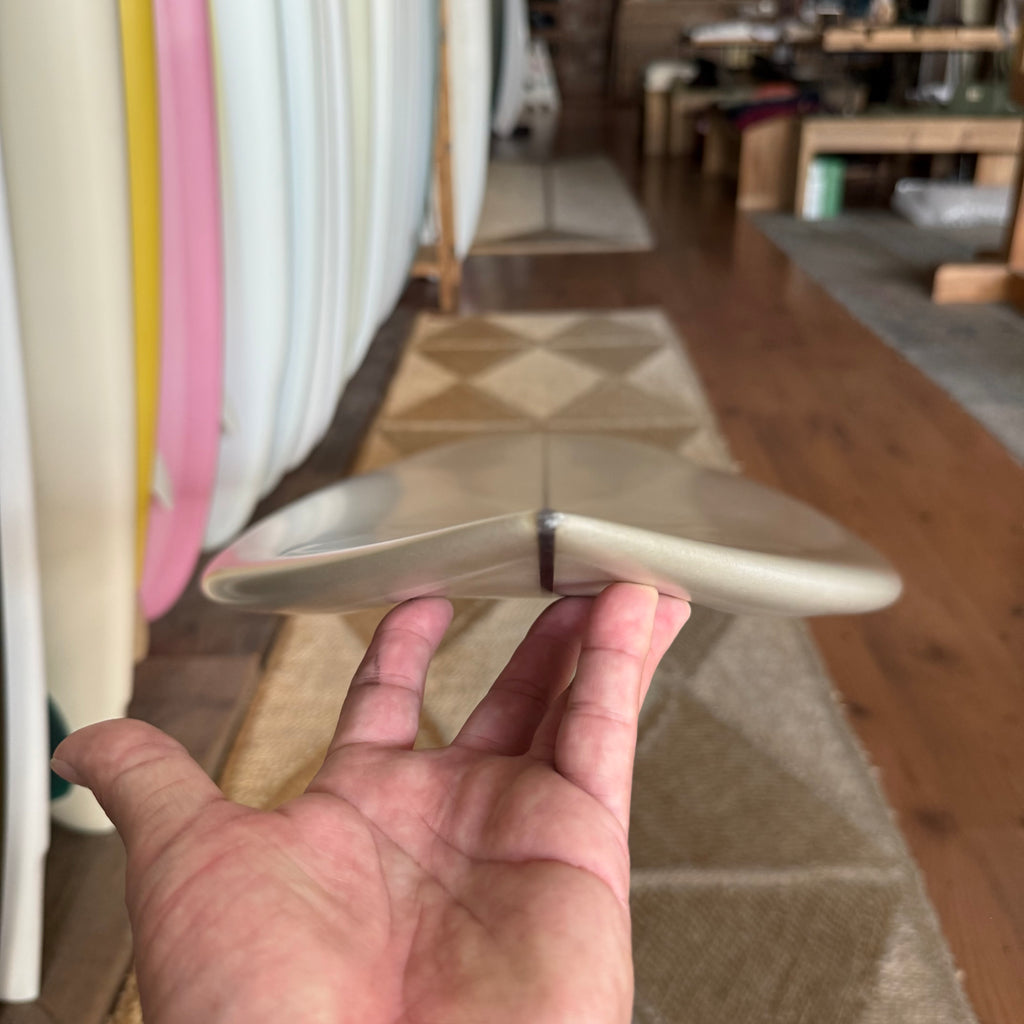 6'4" LOVEMACHINE SURFBOARDS Pedestrian Ship