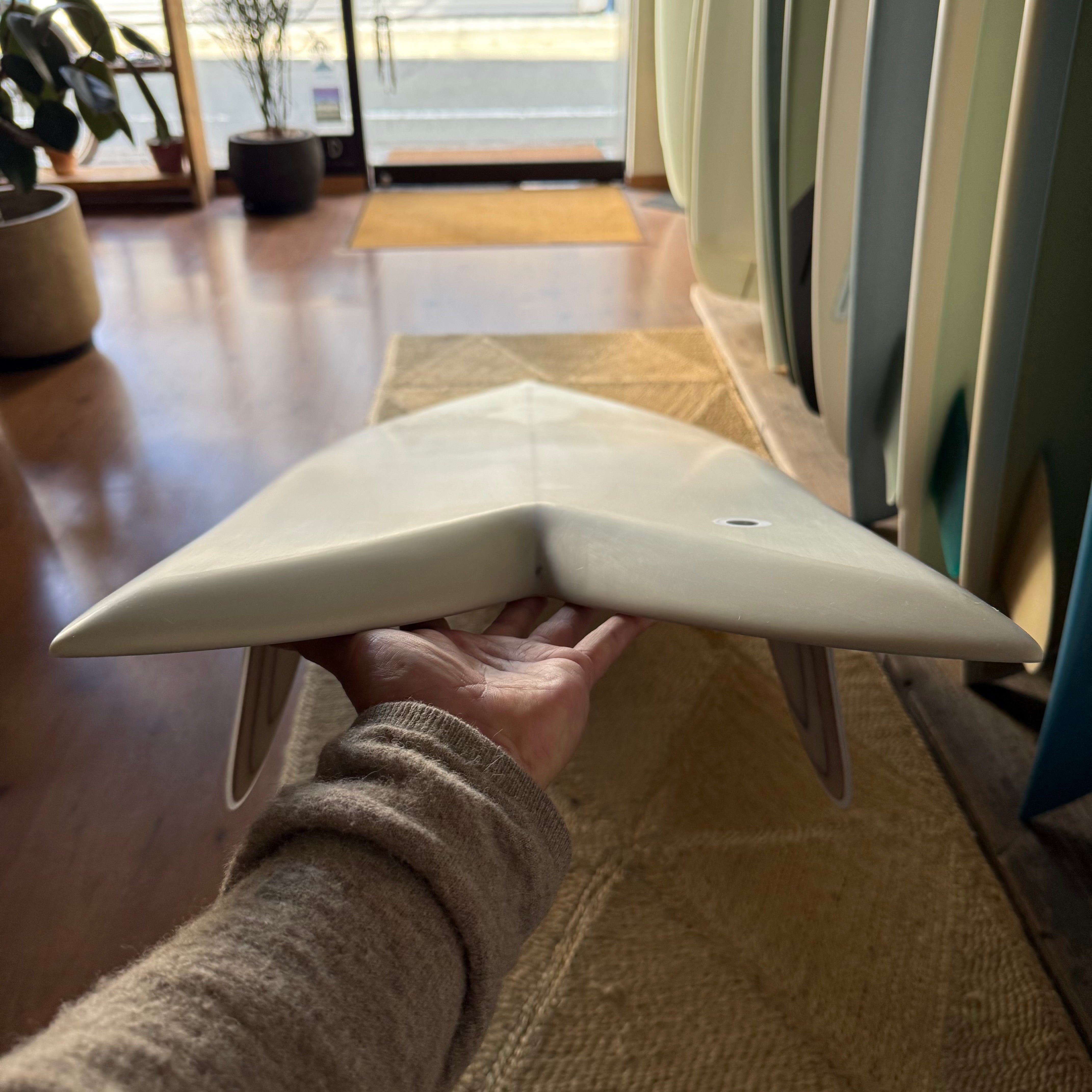 新品Mackie Designs Glass love side cutfish 5'7