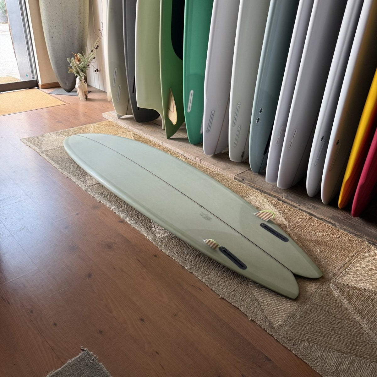 Derrick Disney – RIDE SURF+SPORT