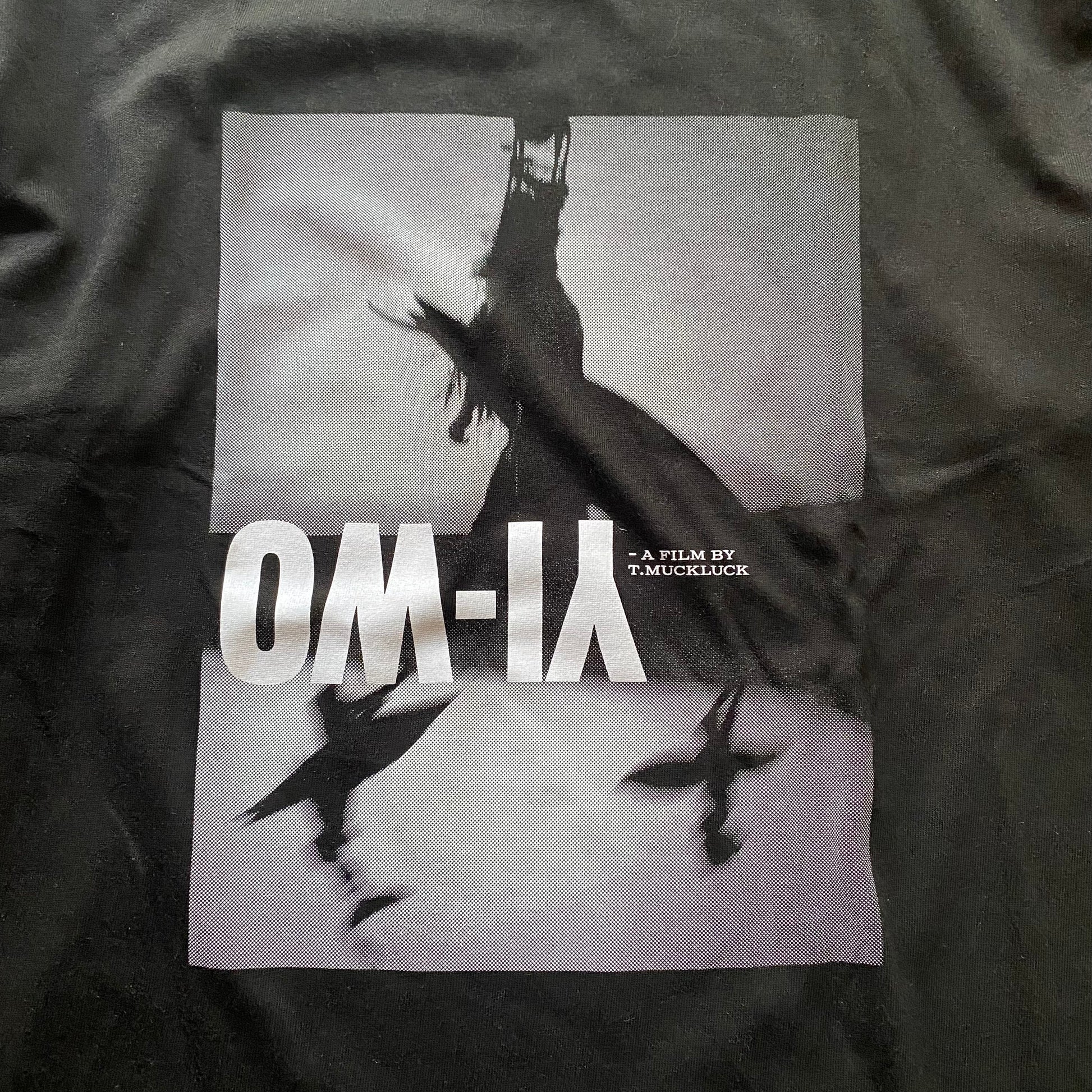YI-WO T-shirt
