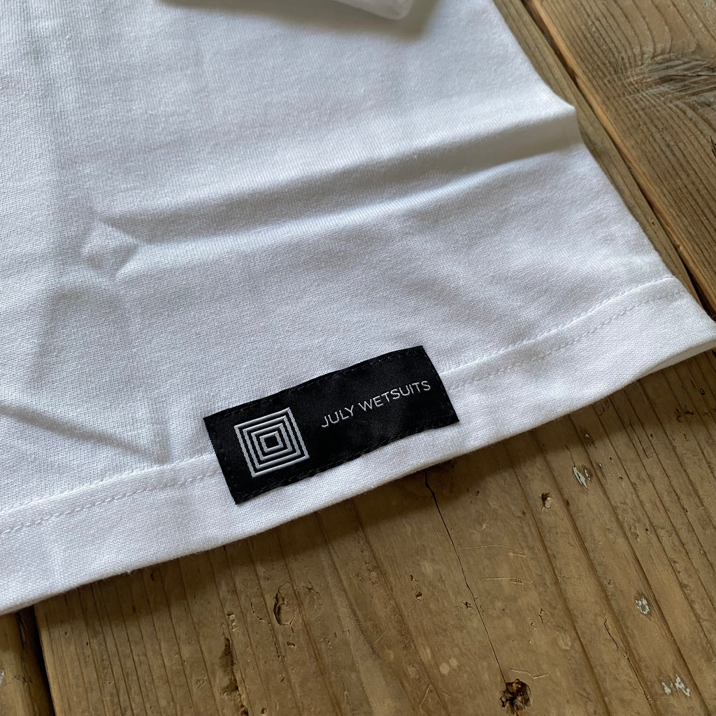 JULY Basic Tee