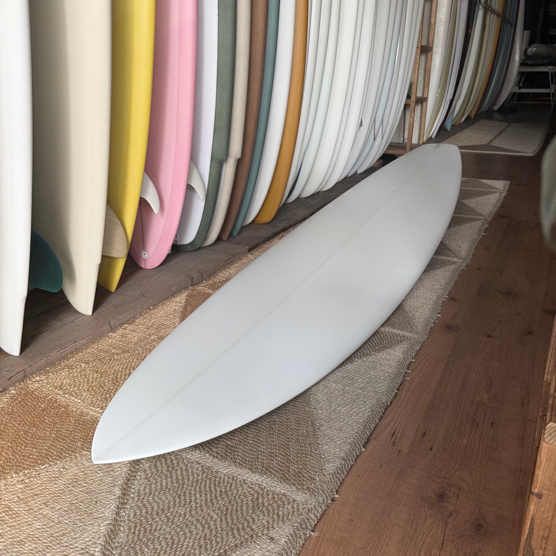 9'0" JOSUHA KEOGH Dolphine Board