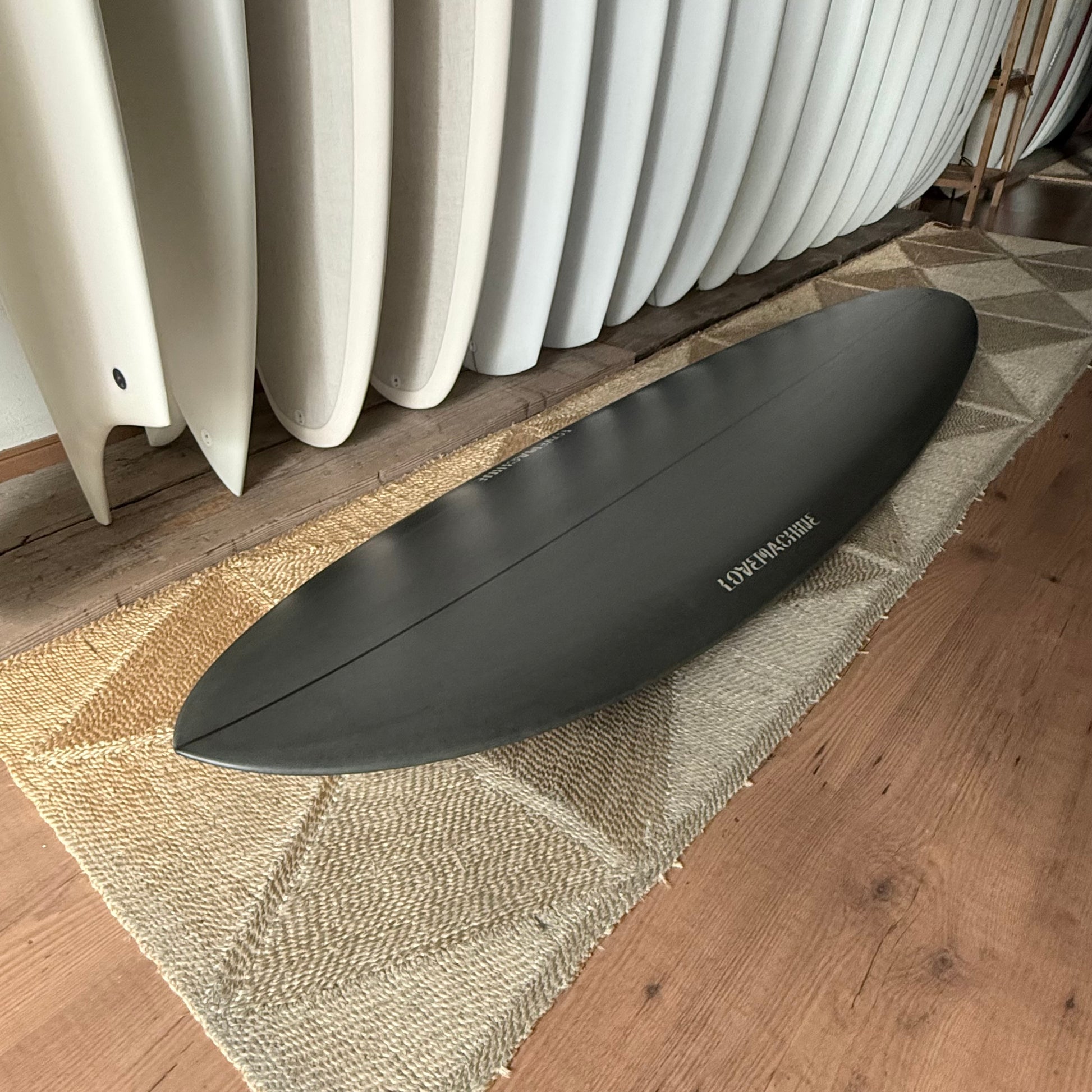 LOVEMACHINE SURFBOARDS 6'9" FM