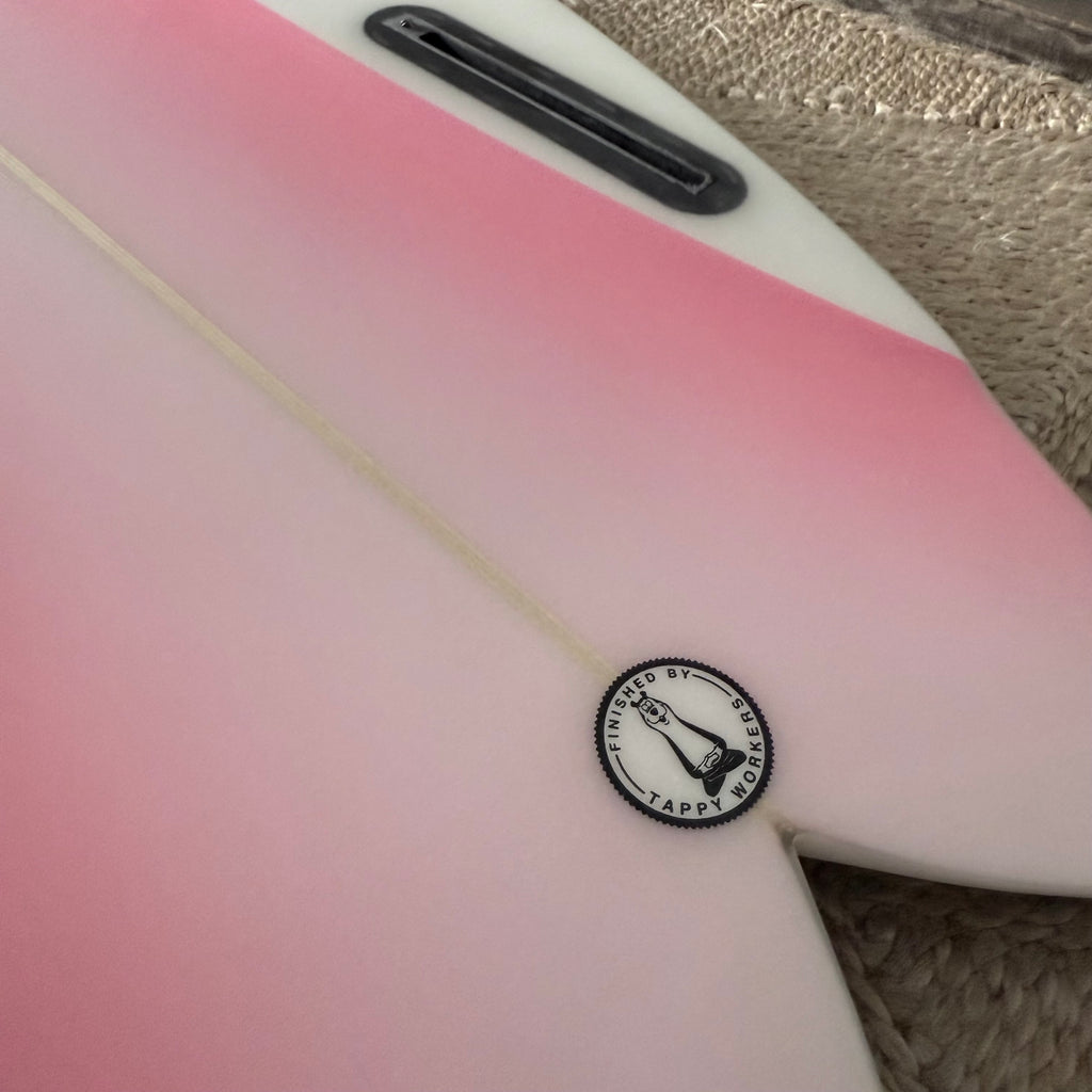 LOVEMACHINE SURFBOARDS 6'2" Pedestrian Ship