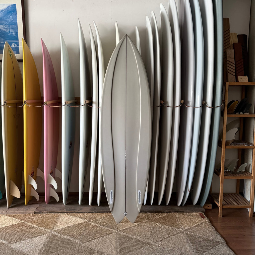 6'4" LOVEMACHINE SURFBOARDS Pedestrian Ship