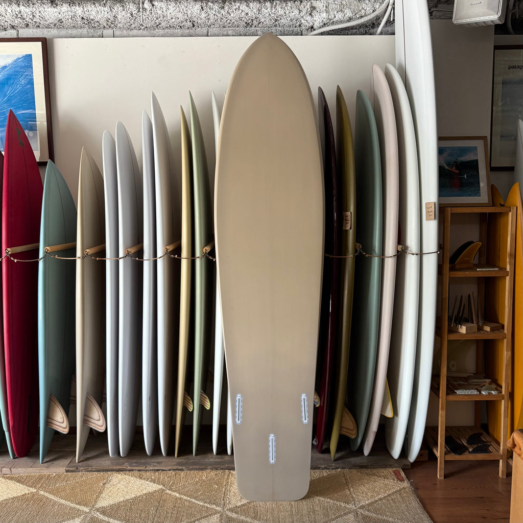 7’10” Mackie Designs Side cut round square flex tail