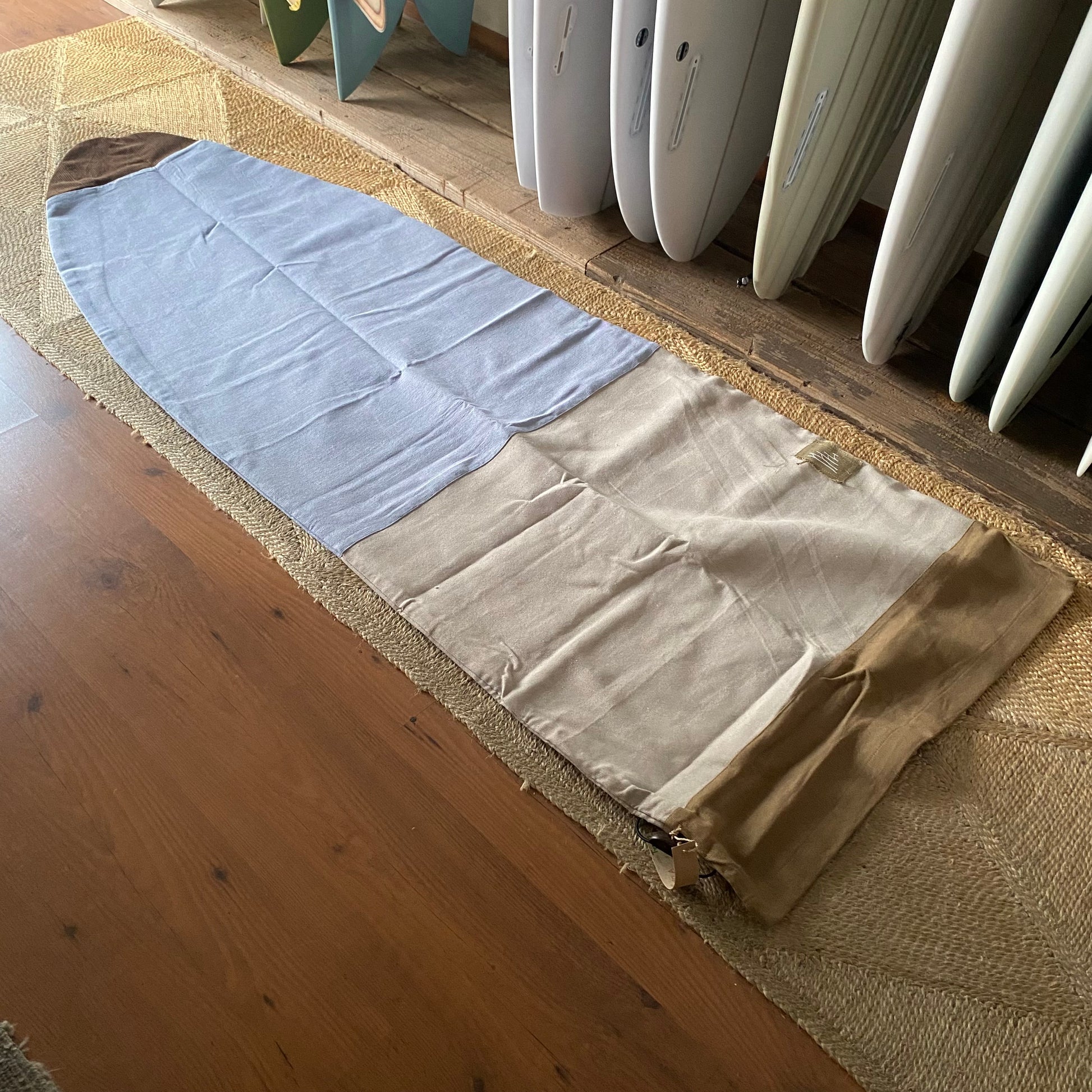 ELEPHANT SURFBOARD COVER A Type Point Nose