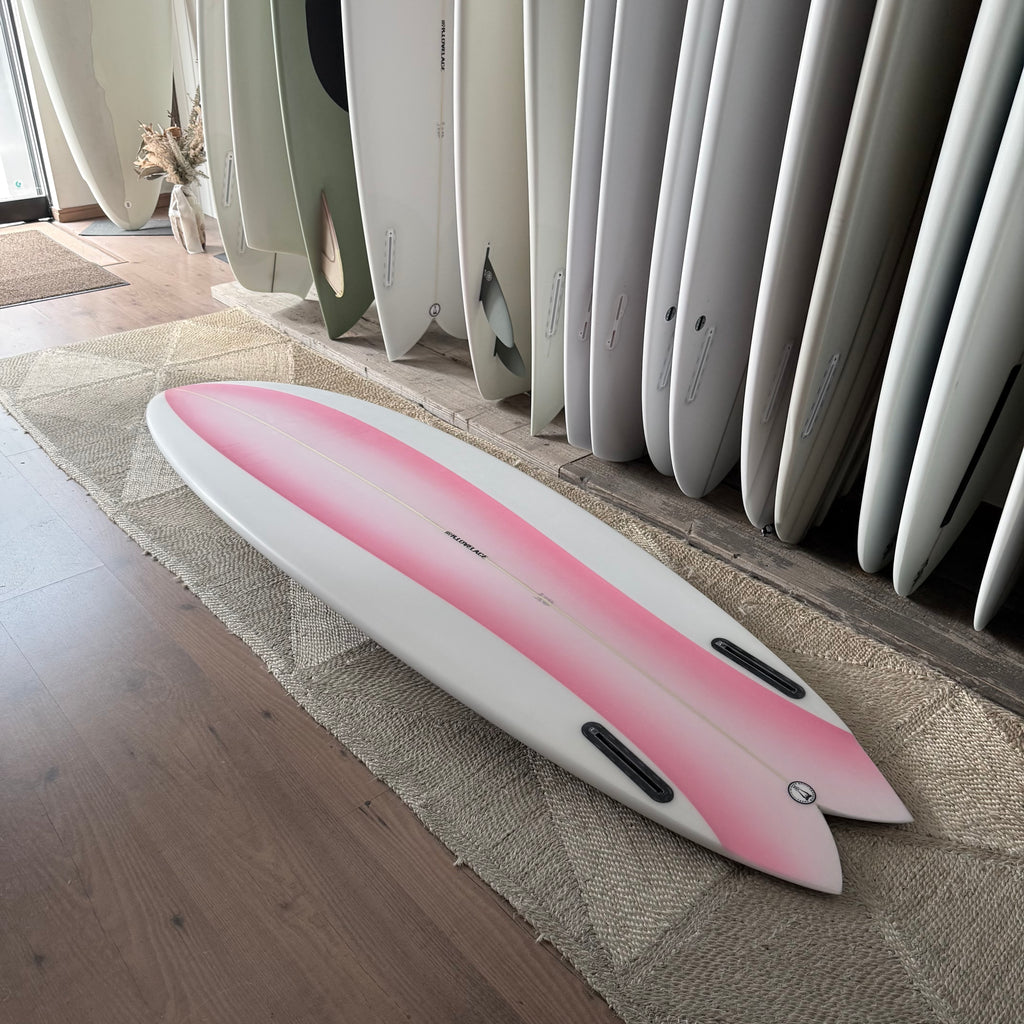 LOVEMACHINE SURFBOARDS 6'2" Pedestrian Ship
