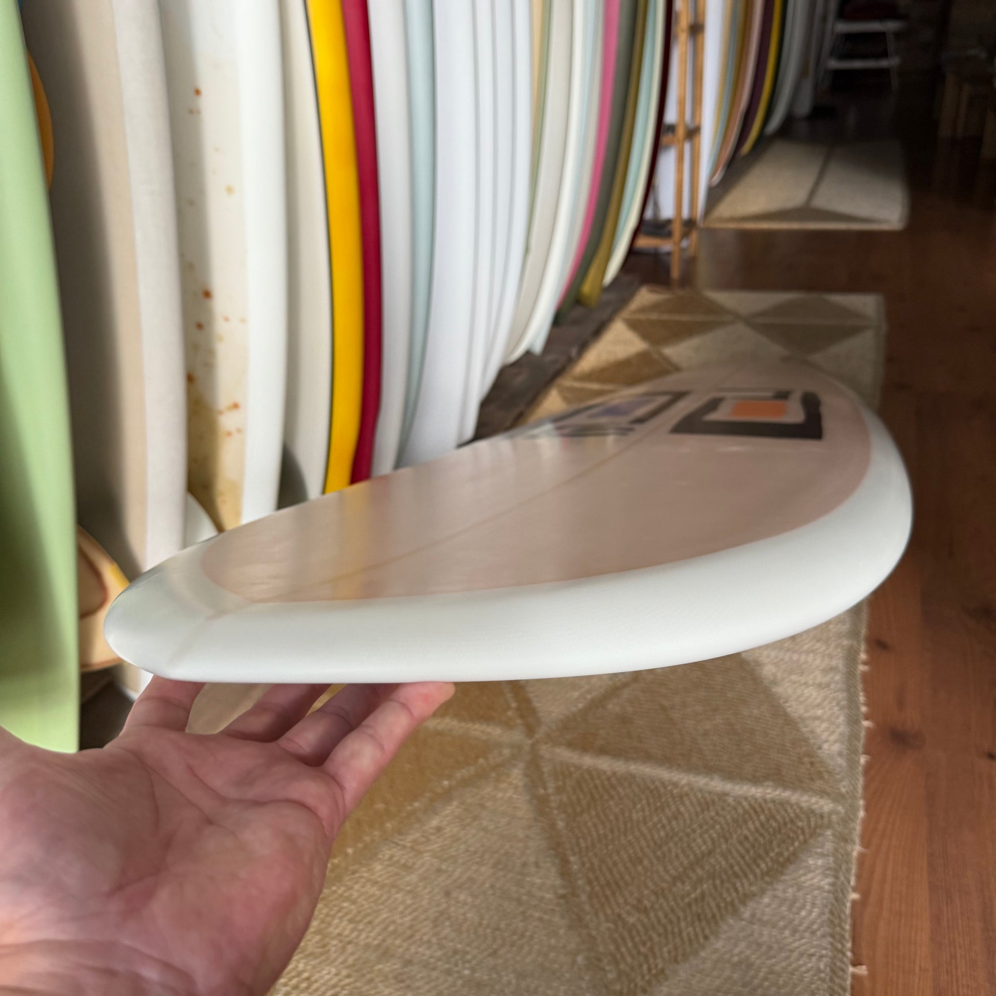 7’6” Todd Pinder Mid Pin Angelo resin Artwork