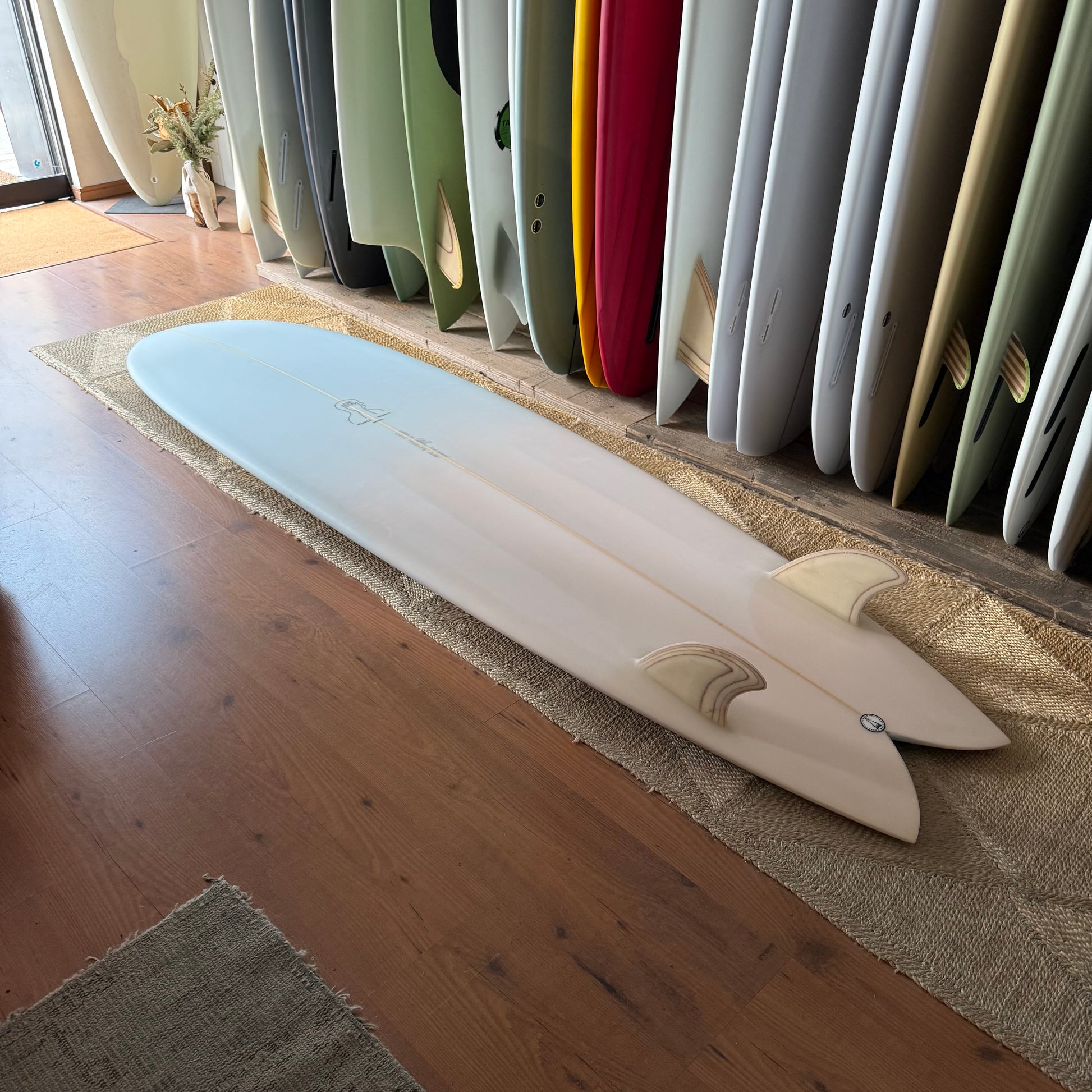 7’7” Todd Pinder Fish Simmons Angelo resin Artwork