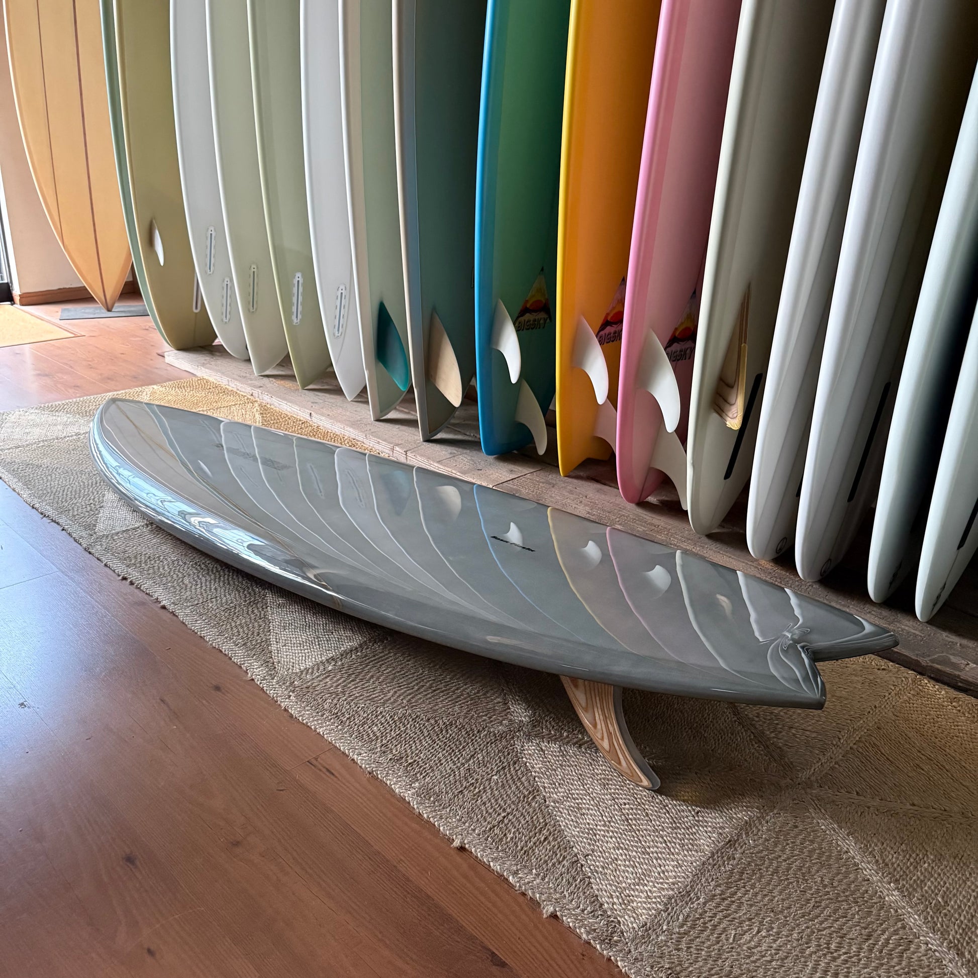 6'10" SURFBOARDS by MITCHELL RAE Outer Fish 2 V2 Flex Stringer