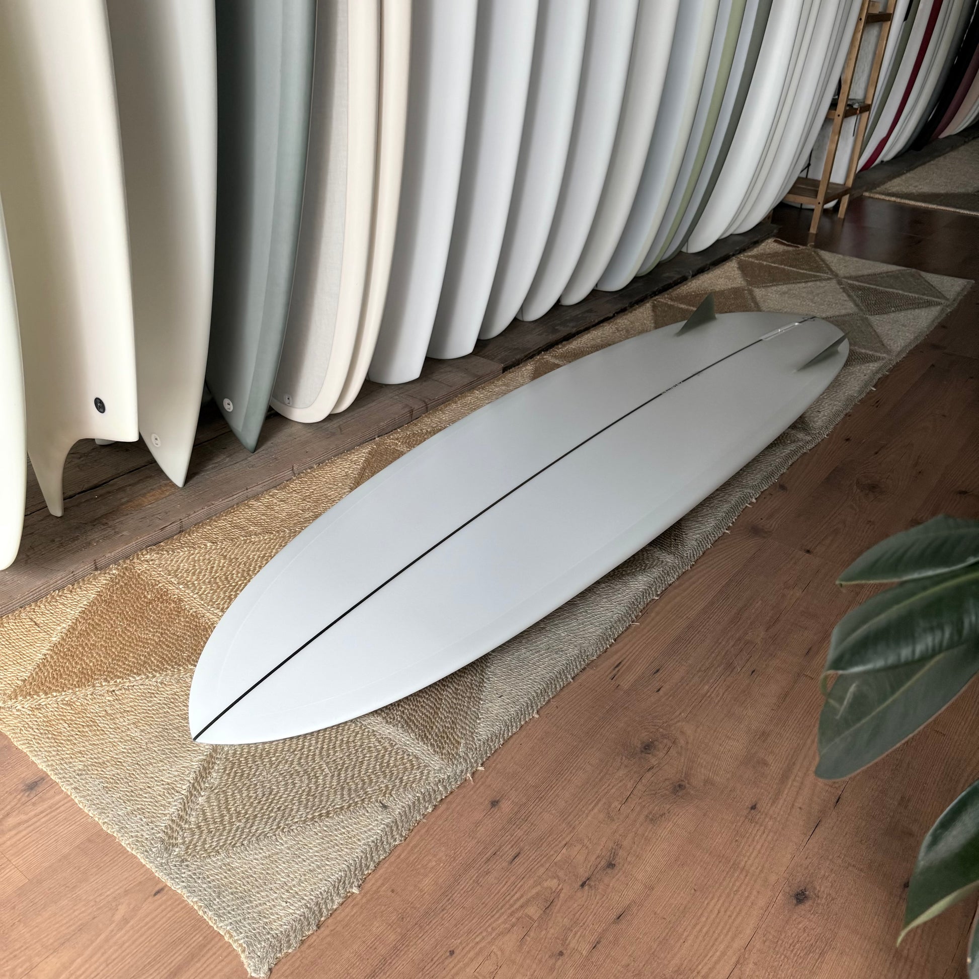 LOVEMACHINE SURFBOARDS 7'6" Thick Lizzy