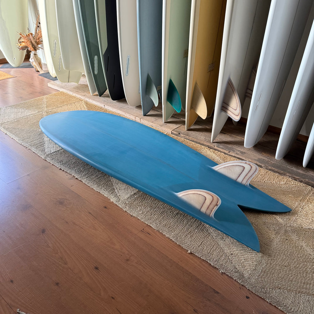 5’11” Mackie Designs Glass love fish