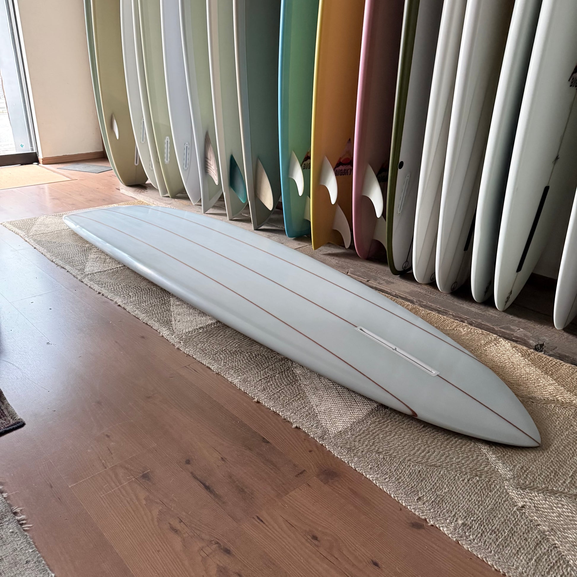 8’3” Mackie Designs Smooth Glide Pin triple stringer