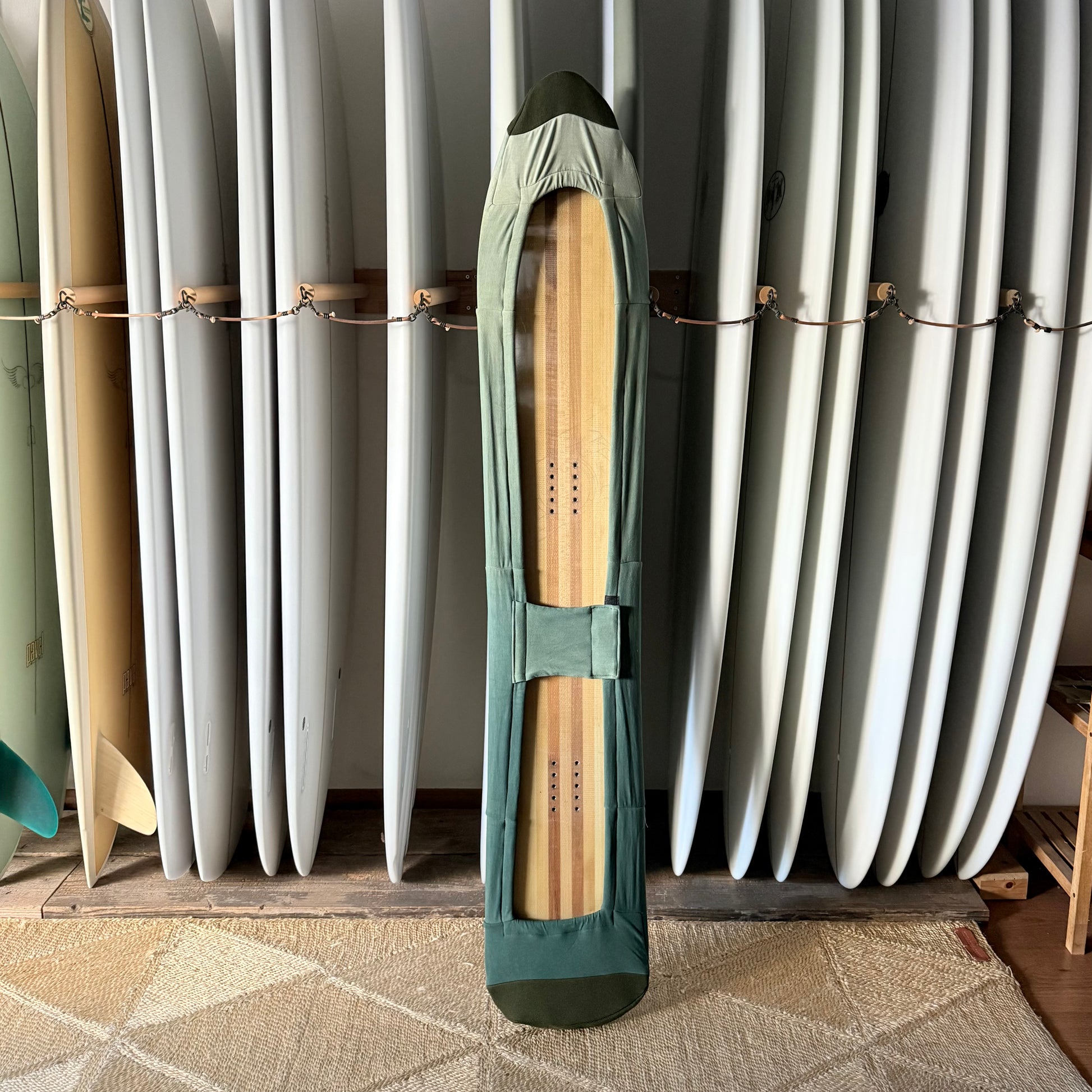 Elephant snowboard sole cover