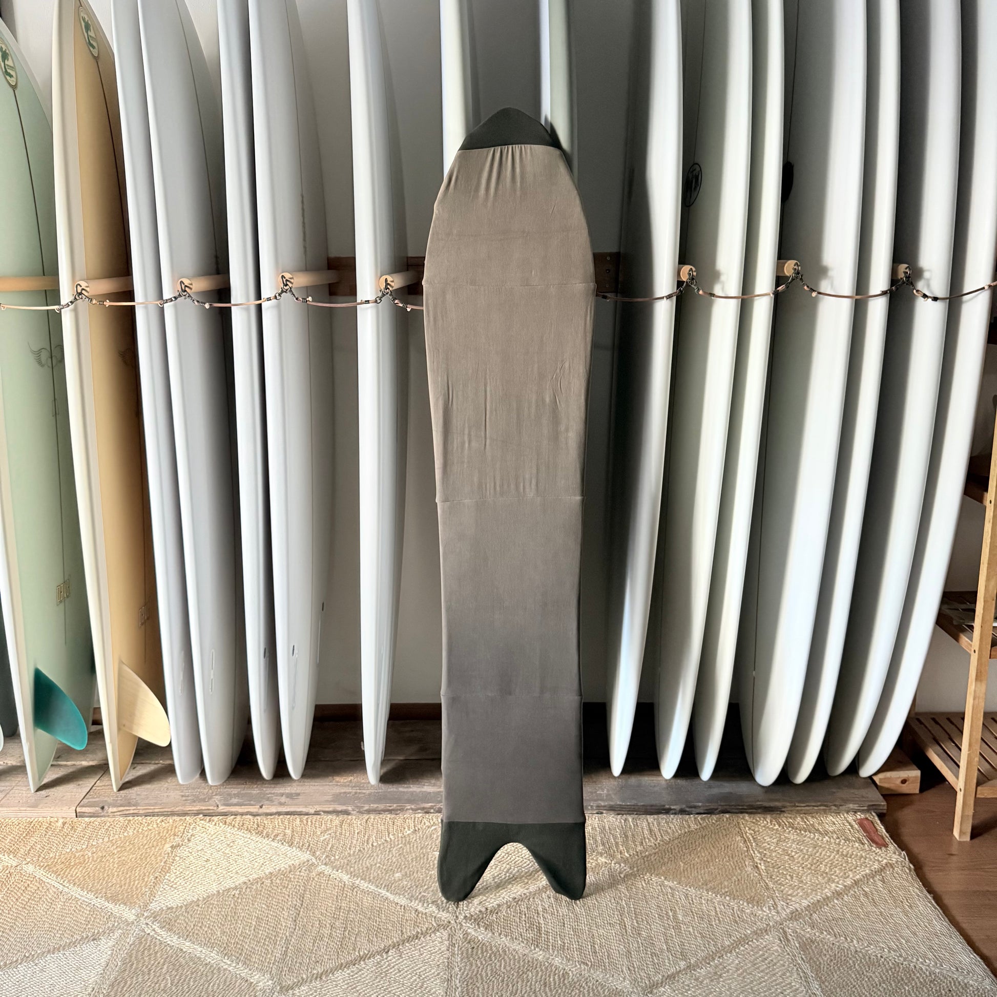 Elephant snowboard sole cover