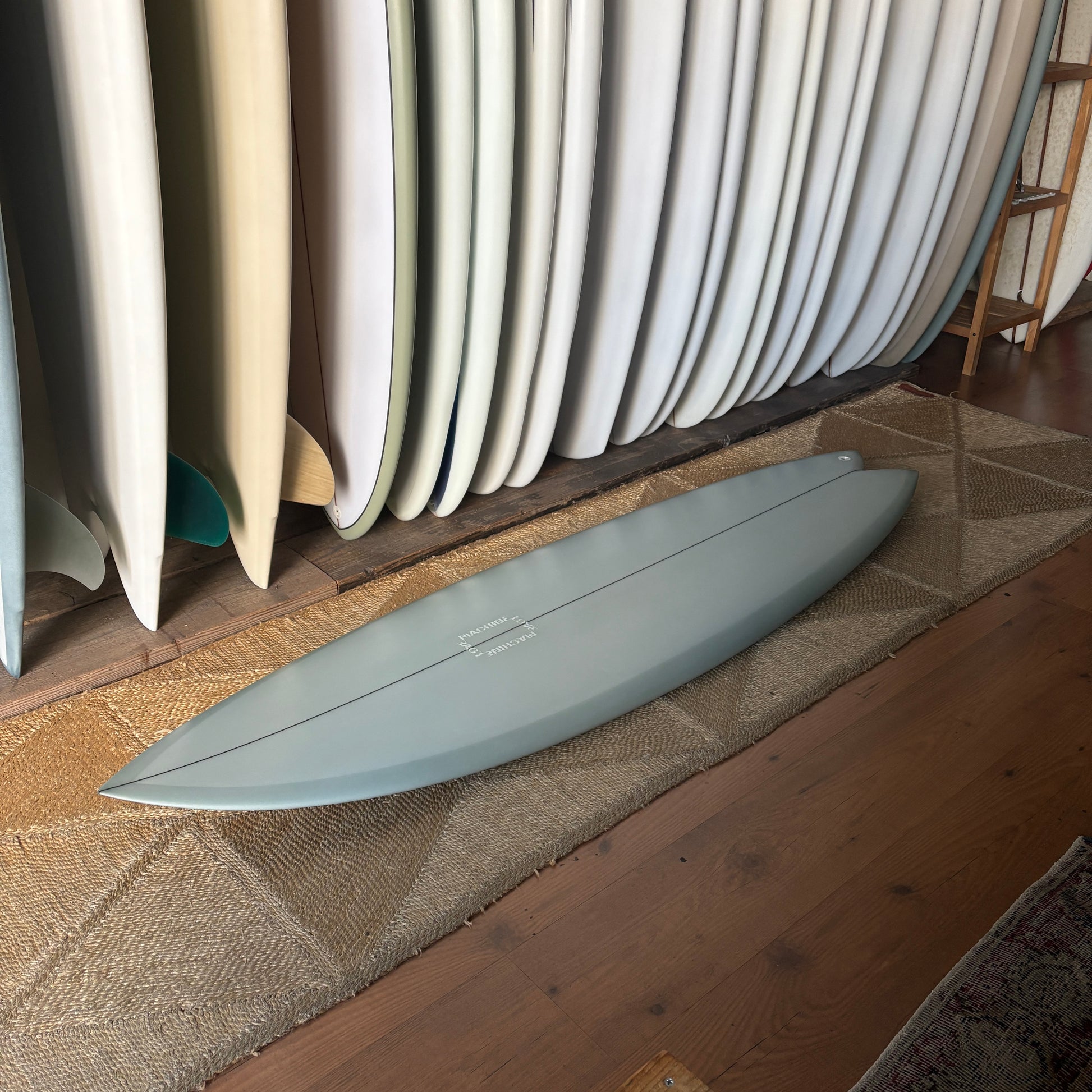 5'9" LOVEMACHINE SURFBOARDS Pedestrian Ship