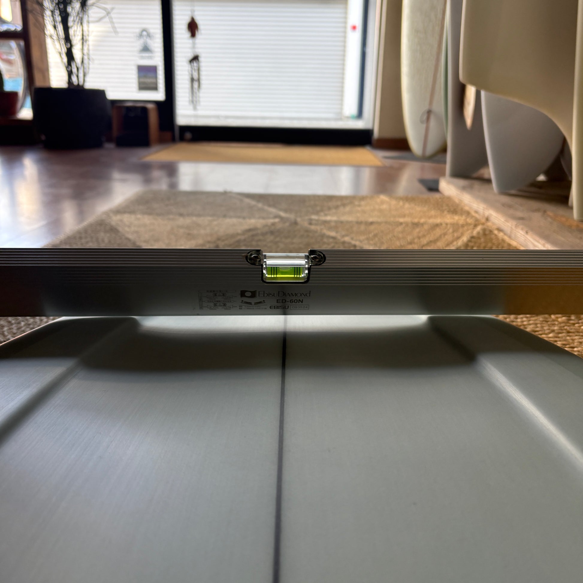 5'9" LOVEMACHINE SURFBOARDS Pedestrian Ship