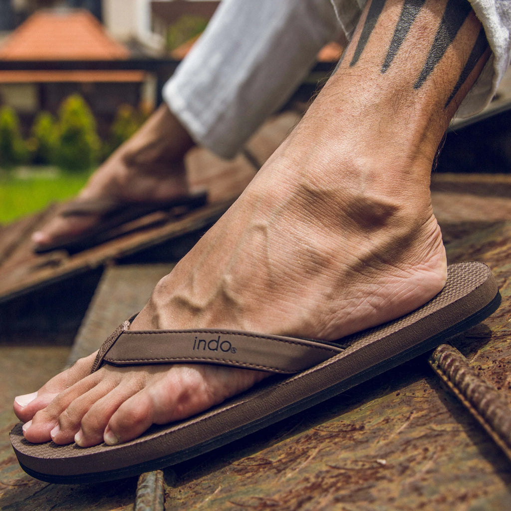 indosole Men’s ESSNTLS Flip Flops