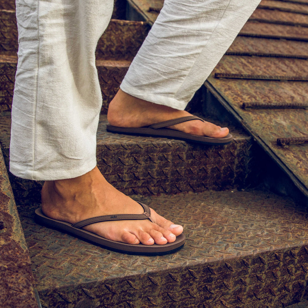 indosole Women’s ESSNTLS Flip Flops